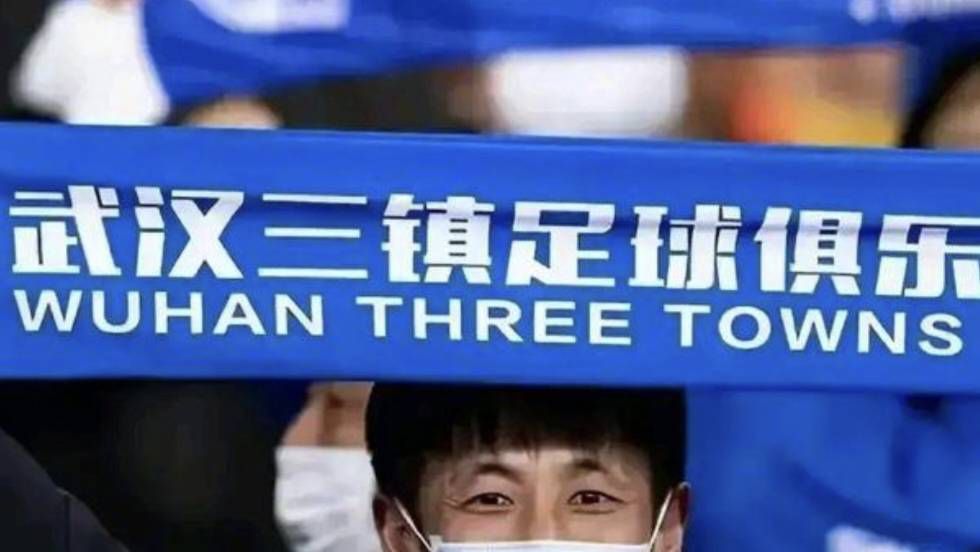 活泼的旅社黑凤梨