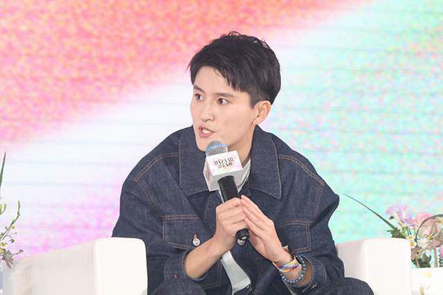 亚洲怡红院在线观看
